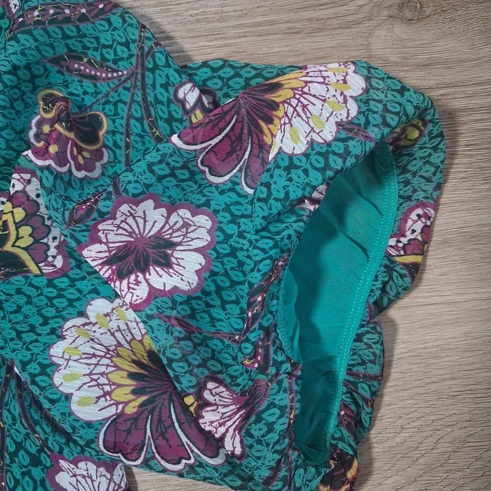 Green Floral Ruffle-Trim Women's Blouse puff sleeve
